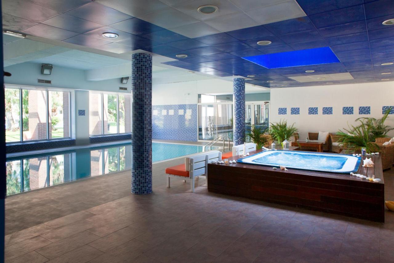 Ibersol Spa Aqquaria Suites Salou Extérieur photo